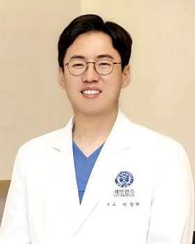 연세원사랑내과의원-박정환원장
